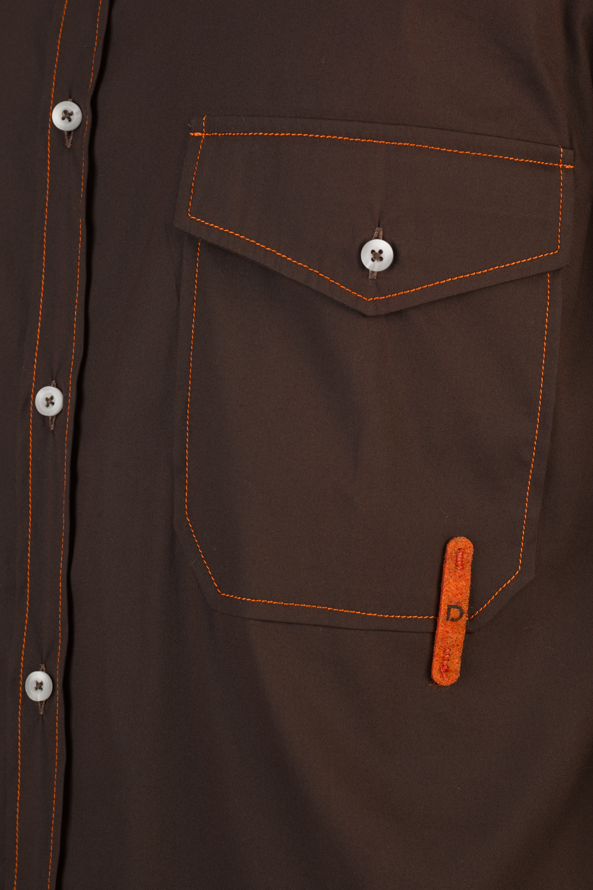 Camisa clássica em popelina com pespontos - Image 3